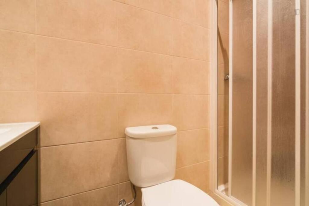 Charming Sunny Terrace / One Bedroom Apartment Lisbona Esterno foto